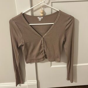 Garage brown long sleeve button down top, size small